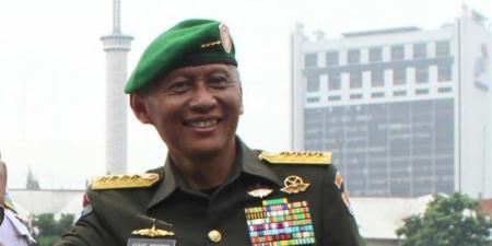 Jendral Eddie Pramono Mantan Kasad RI sempat dicalonkan Presiden oleh Partai Demokrat